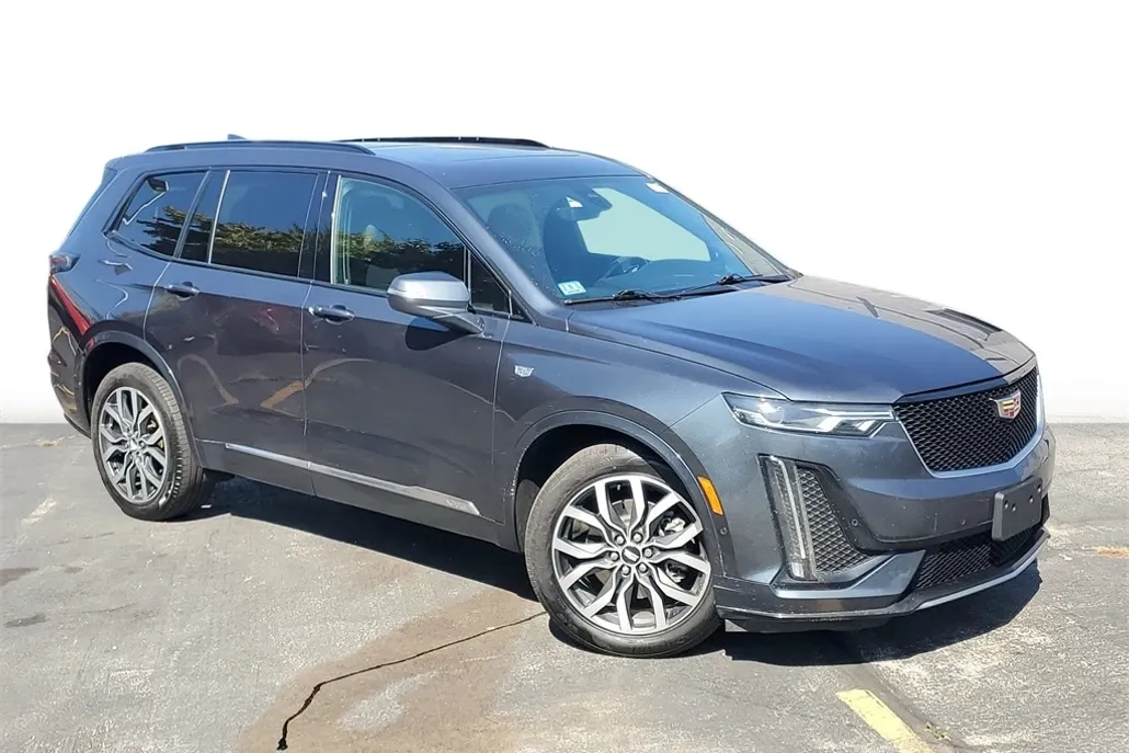 2021 Cadillac XT6 Sport photo 1