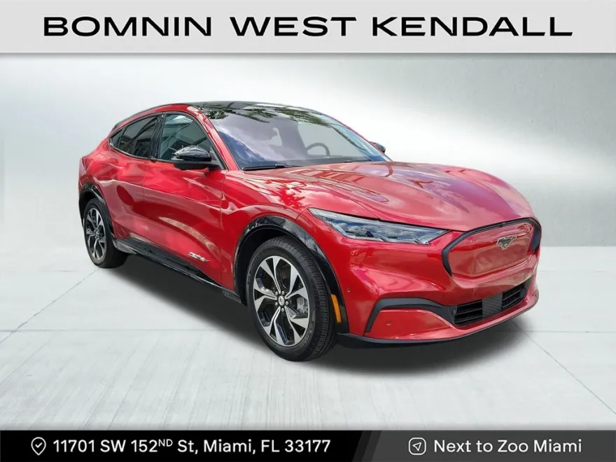 2023 Ford Mustang Mach-E Premium photo 1