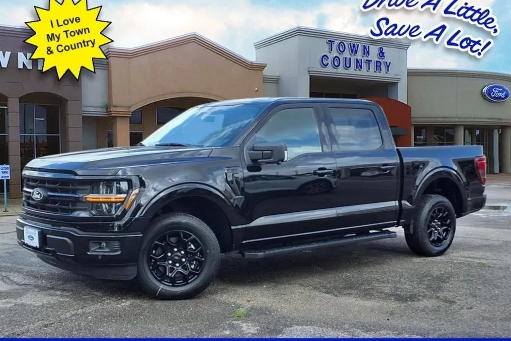 2025 Ford F-150 XLT photo 1