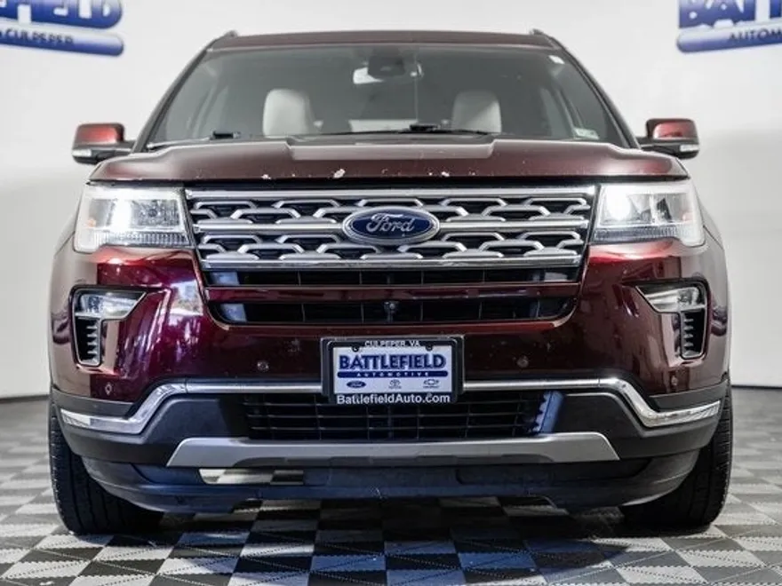 2019 Ford Explorer Limited photo 1