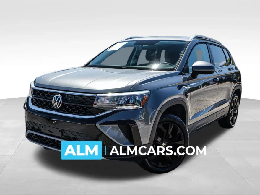 2022 Volkswagen Taos SE photo 1