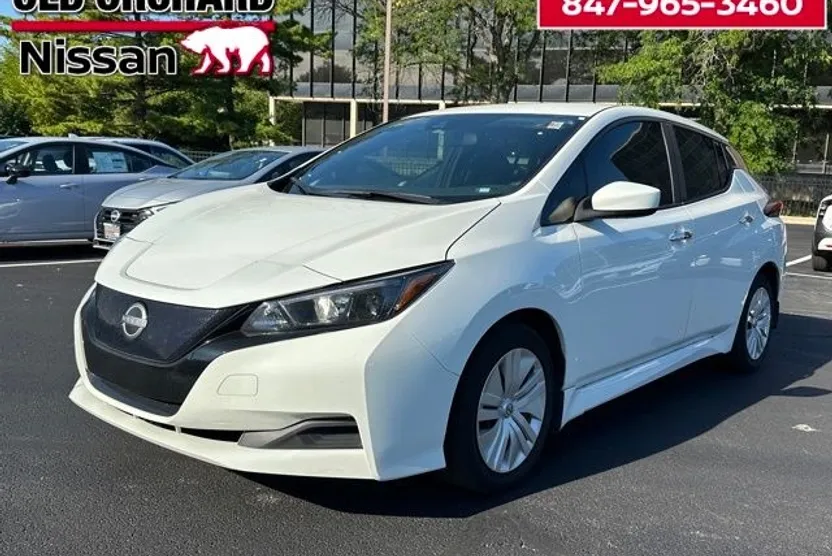 2024 Nissan Leaf S photo 1
