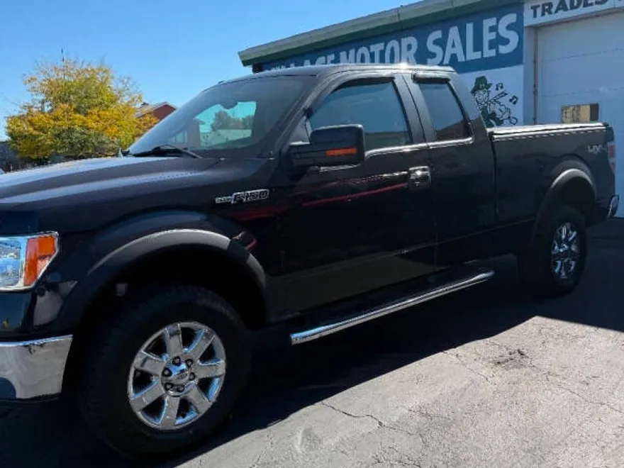 2013 Ford F-150 XLT photo 1