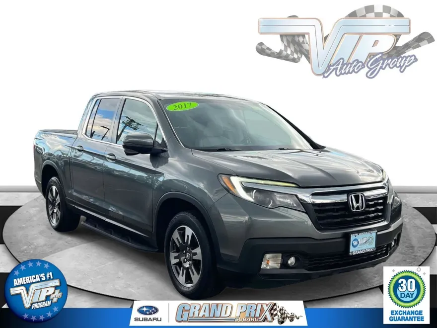 2017 Honda Ridgeline RTL-T photo 1
