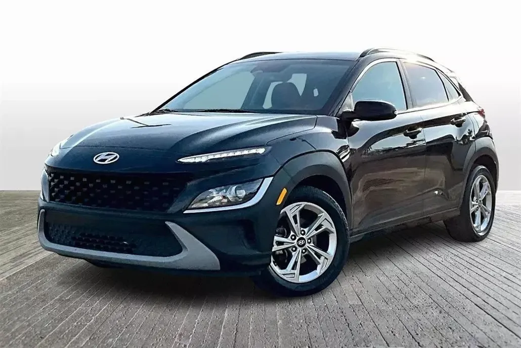 2022 Hyundai Kona SEL photo 1