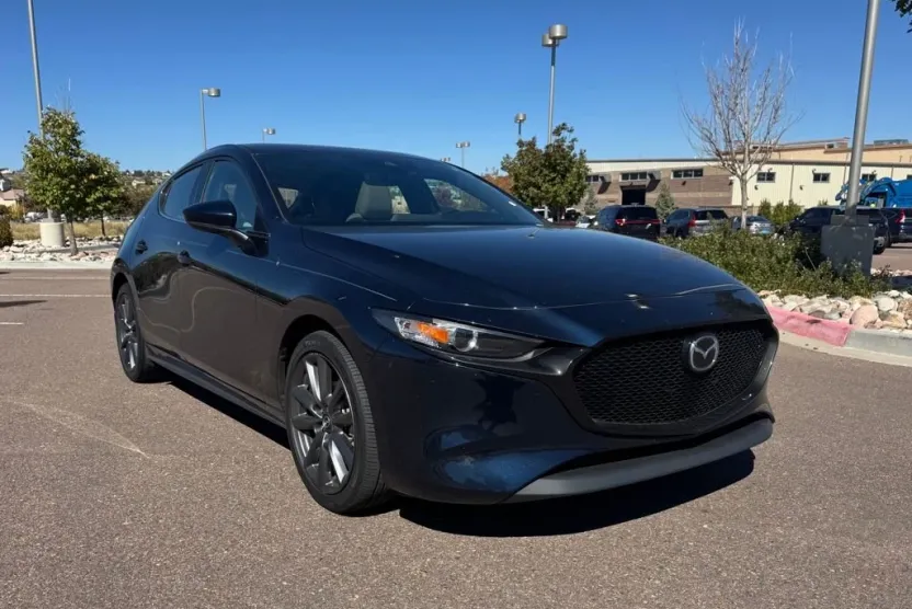 2023 Mazda Mazda3 Hatchback 2.5 s Preferred photo 1