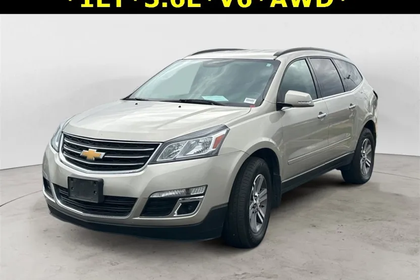 2017 Chevrolet Traverse 1LT photo 1