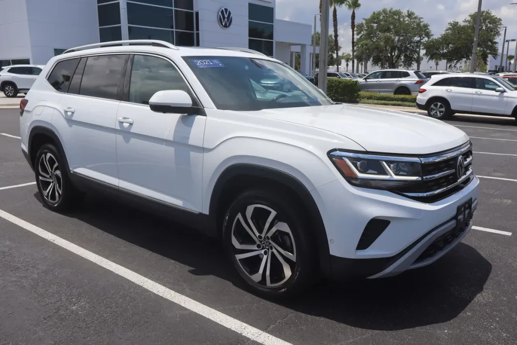 2021 Volkswagen Atlas SE Premium photo 1