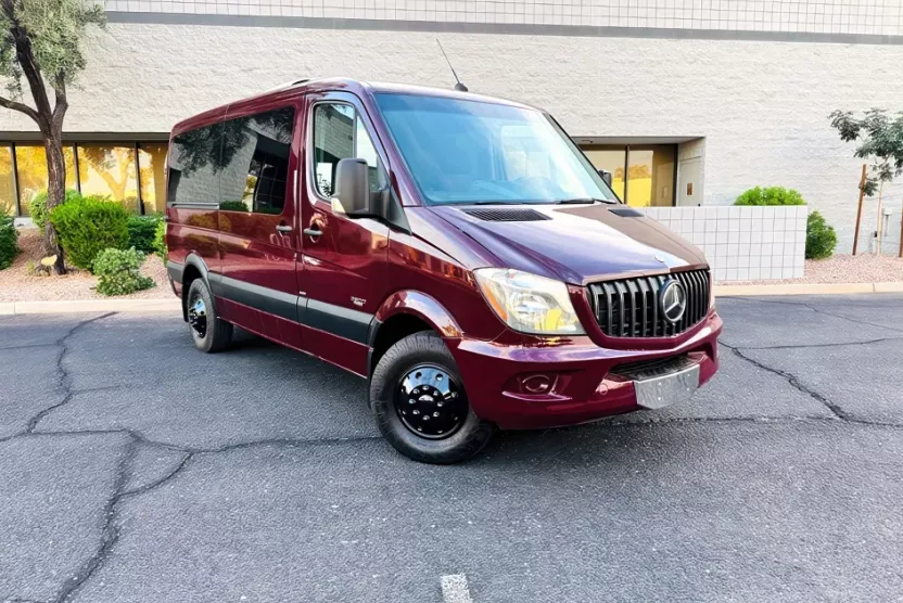 2014 Mercedes Benz Sprinter photo 1