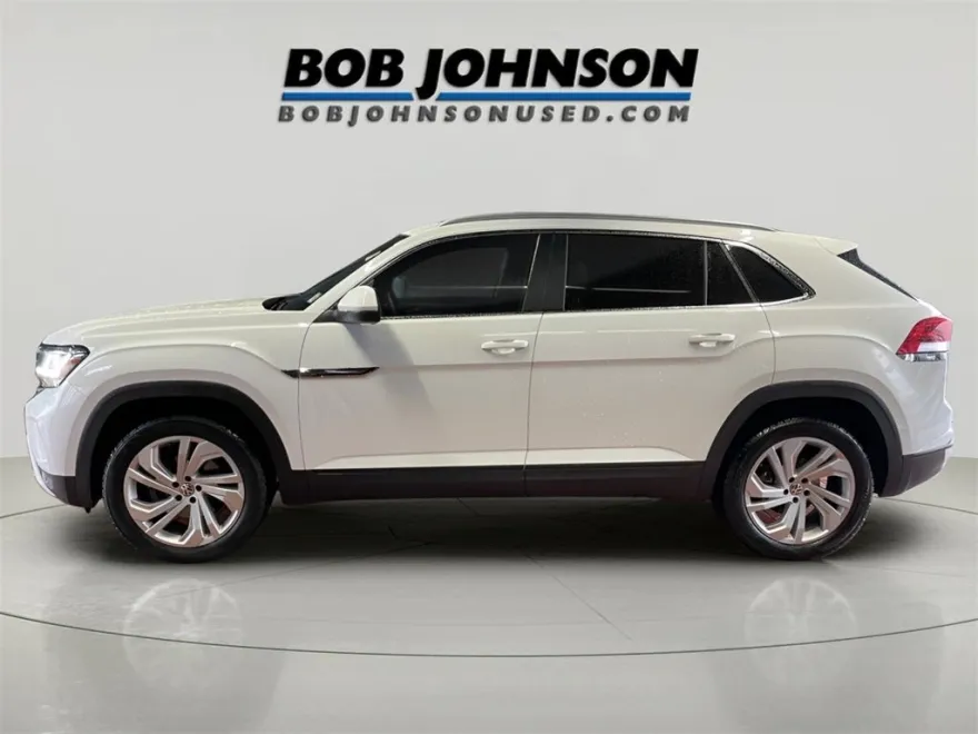2020 Volkswagen Atlas Cross Sport V6 SEL photo 1