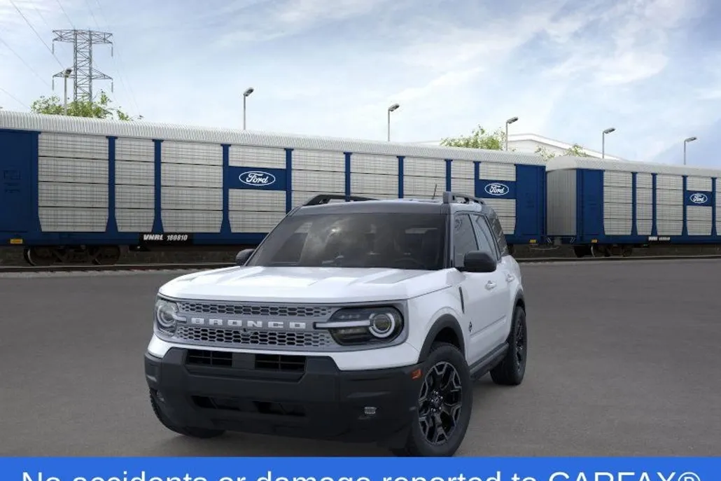 2025 Ford Bronco Sport Outer Banks photo 1