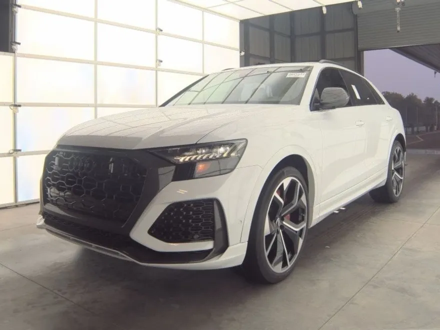 2022 Audi RS Q8 photo 1