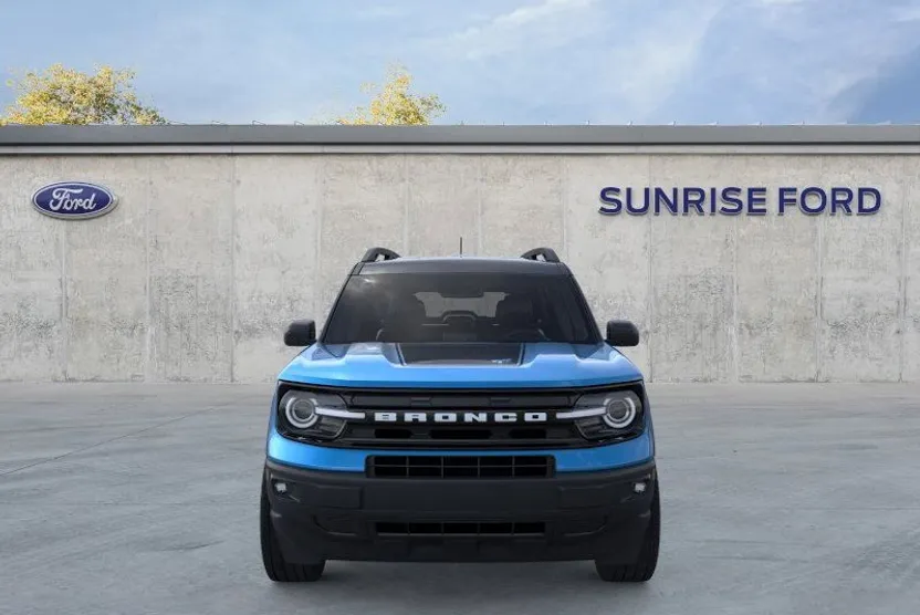 2024 Ford Bronco Sport Outer Banks photo 1