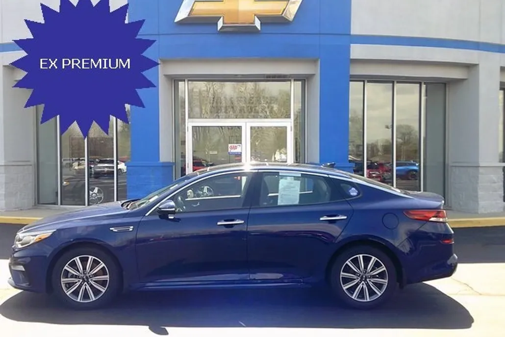 2020 Kia Optima EX Premium photo 1