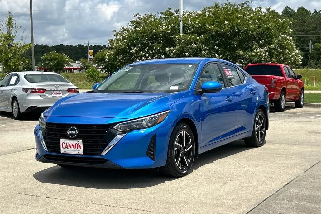 2024 Nissan Sentra SV photo 1