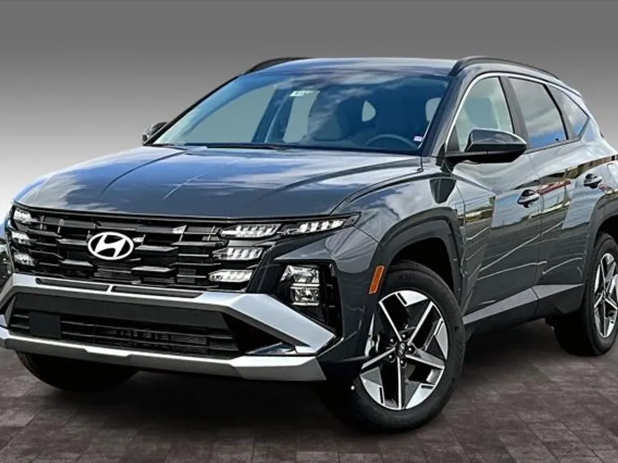 2025 Hyundai Tucson SEL photo 1