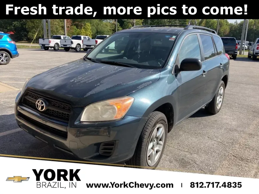 2011 Toyota RAV4 photo 1