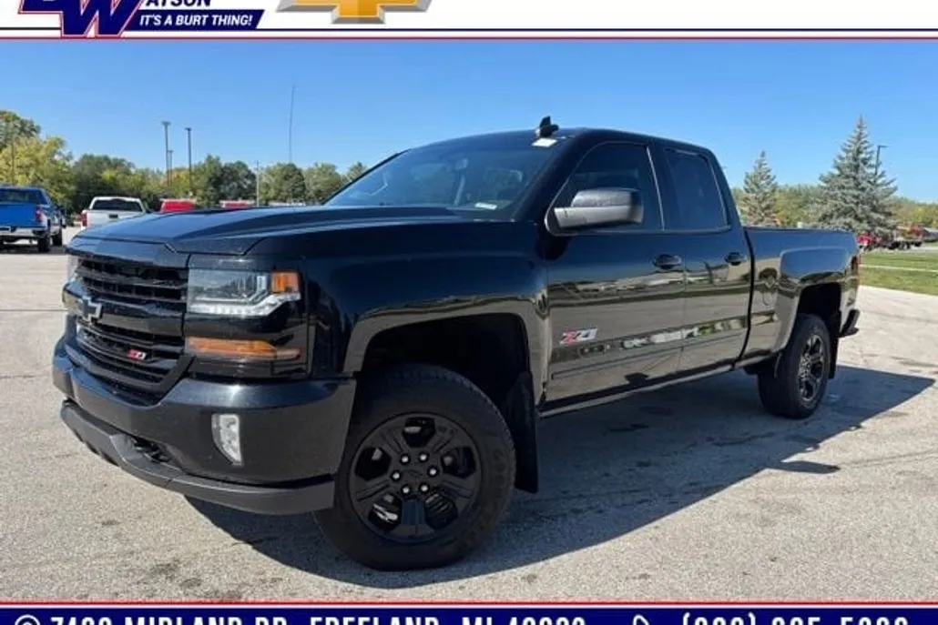 2018 Chevrolet Silverado 1500 LT photo 1