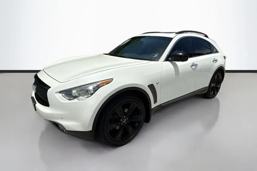 2017 Infiniti QX70 Base AWD photo 1