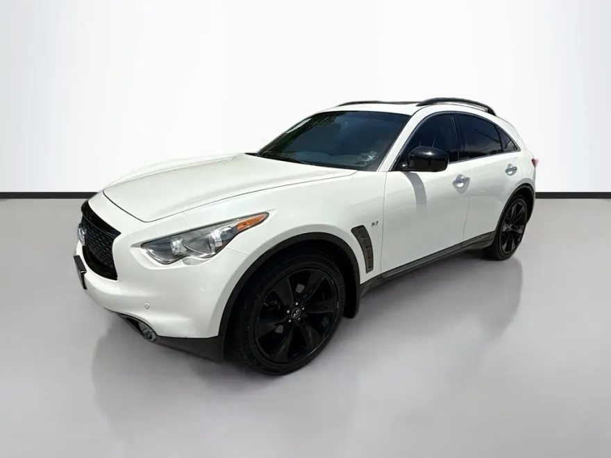2017 Infiniti QX70 Base AWD photo 1