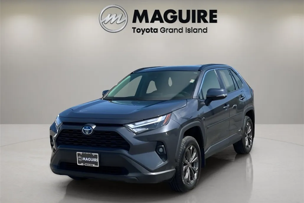 2023 Toyota RAV4 Hybrid XLE Premium photo 1