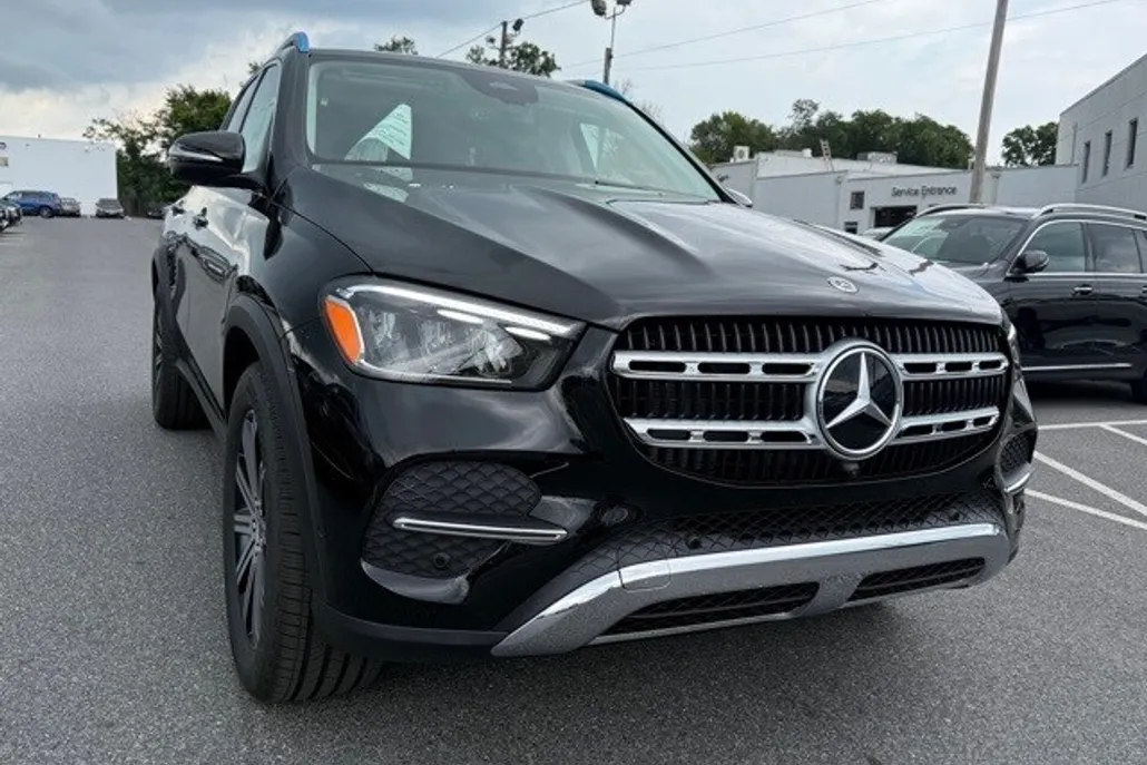 2026 Mercedes Benz GLE 350 4MATIC photo 1