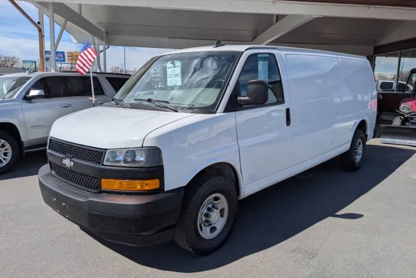 2021 Chevrolet Express 2500 Cargo Van photo 1