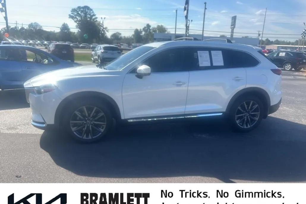 2020 Mazda CX-9 Signature photo 1