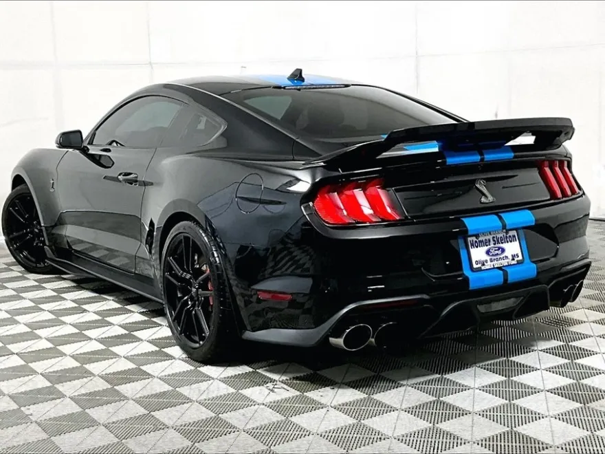 2021 Ford Mustang Shelby GT500 photo 1