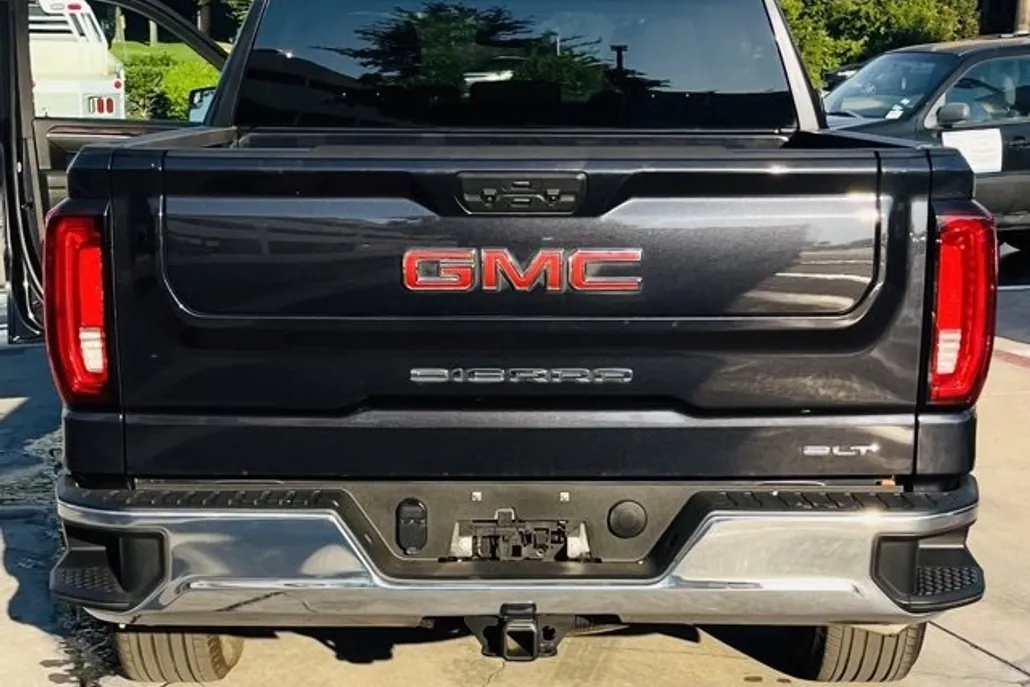 2025 Gmc Sierra 1500 SLT photo 1