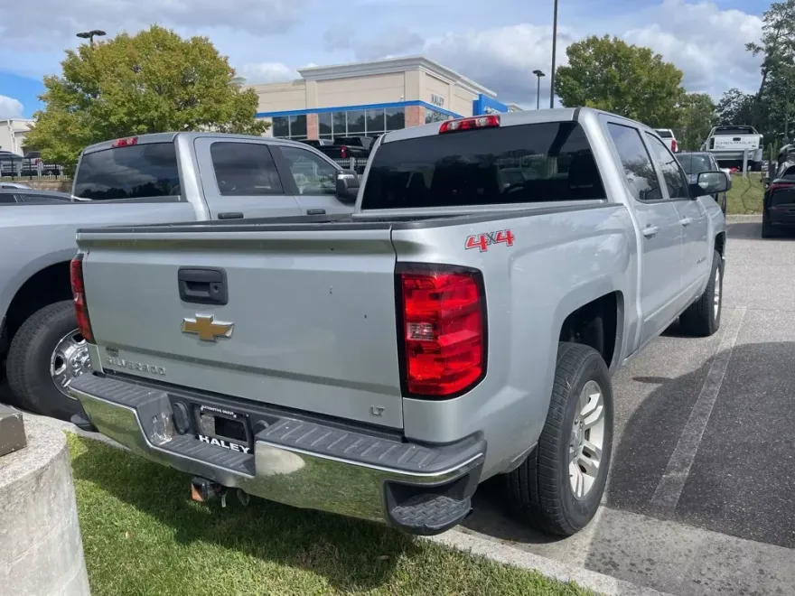 2015 Chevrolet Silverado 1500 LT photo 1