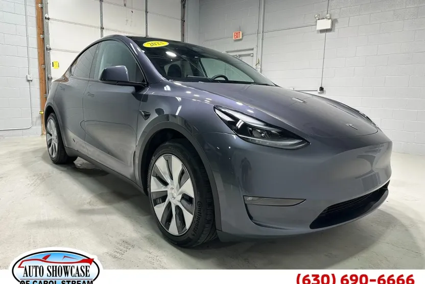 2023 Tesla Model Y Long Range photo 1