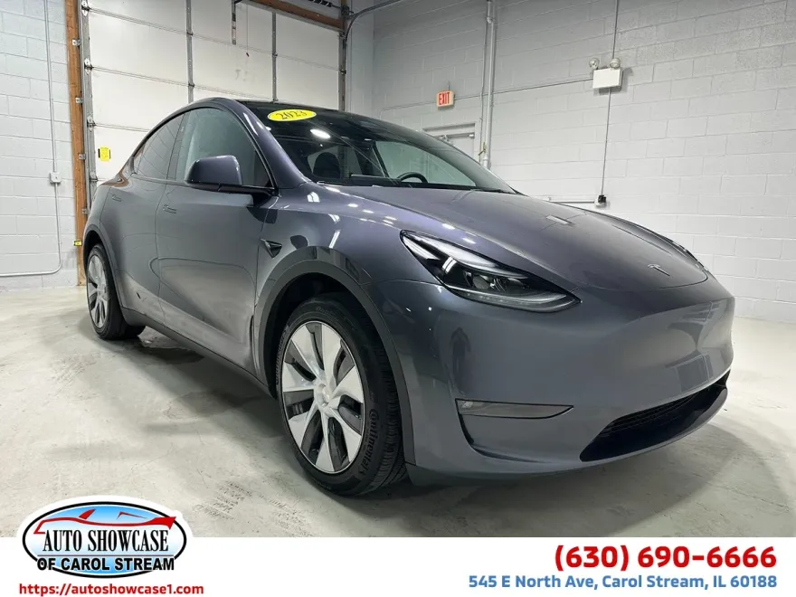 2023 Tesla Model Y Long Range photo 1