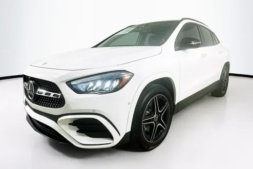 2025 Mercedes Benz GLA 250 4MATIC photo 3
