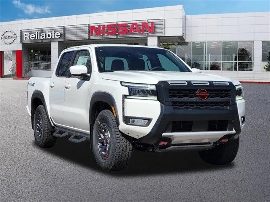 2025 Nissan Frontier PRO-4X photo 1