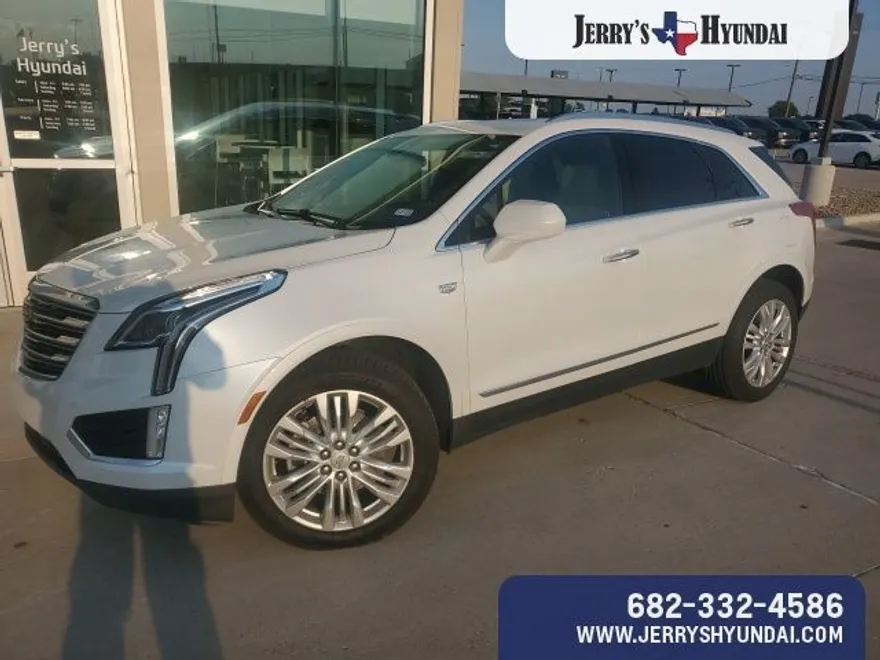 2018 Cadillac XT5 Premium Luxury photo 1