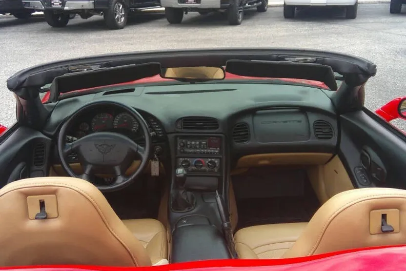 1999 Chevrolet Corvette photo 1