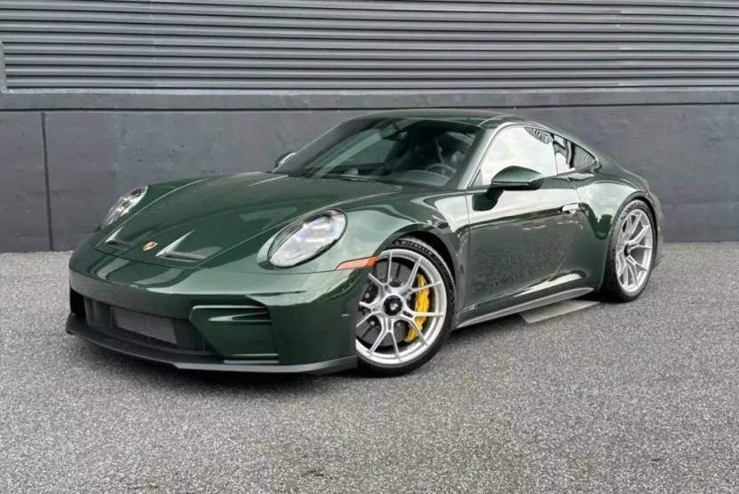 2025 Porsche 911 GT3 Touring photo 1
