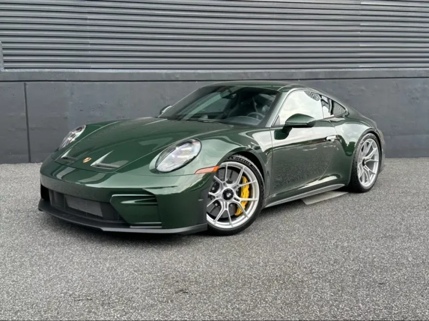 2025 Porsche 911 GT3 Touring photo 1