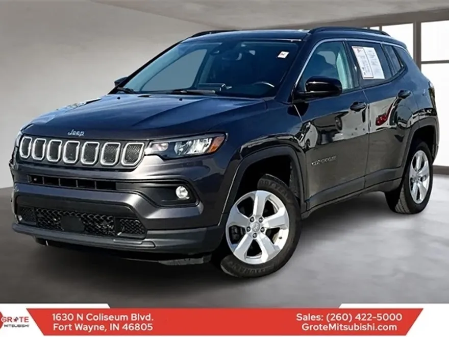 2022 Jeep Compass Latitude photo 1