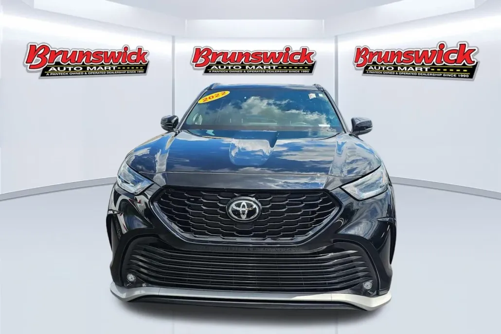 2022 Toyota Highlander XSE photo 1