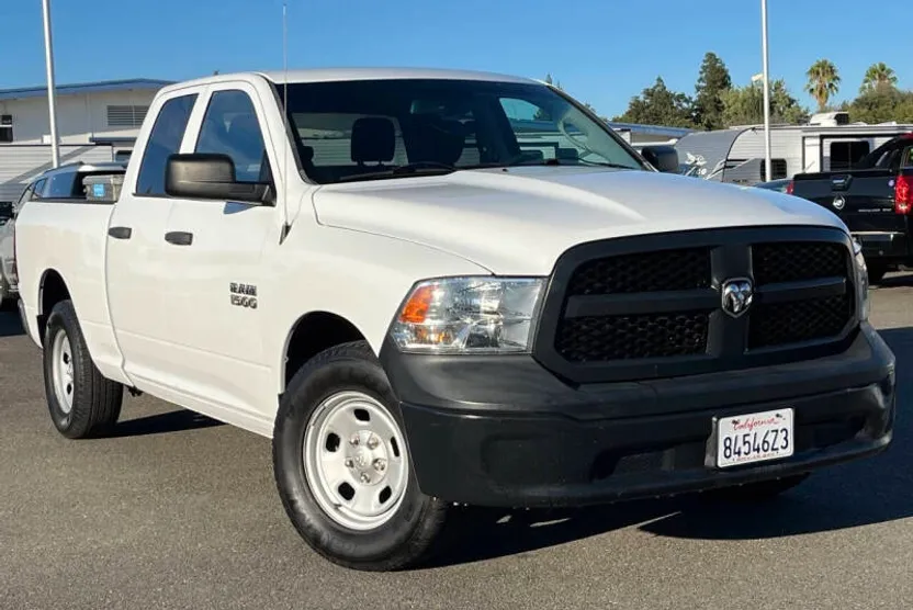 2015 Ram 1500 Tradesman photo 1