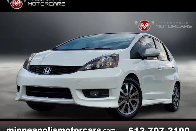 2013 Honda Fit Sport photo 1