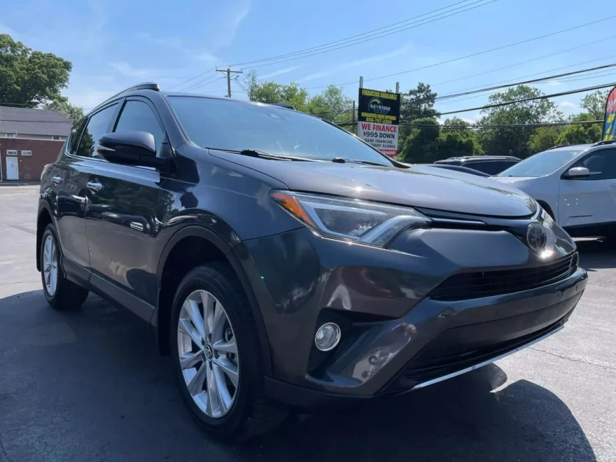 2017 Toyota RAV4 Limited Sport photo 1