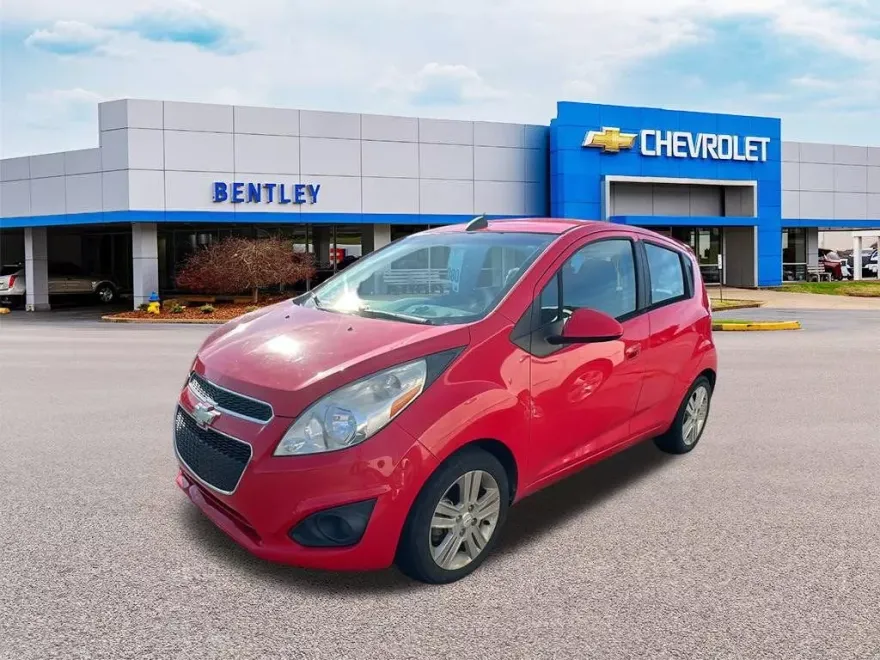 2015 Chevrolet Spark LS photo 1