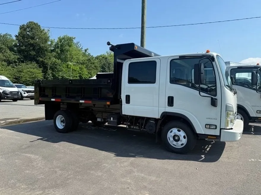 2024 Chevrolet Silverado 3500HD Base photo 1