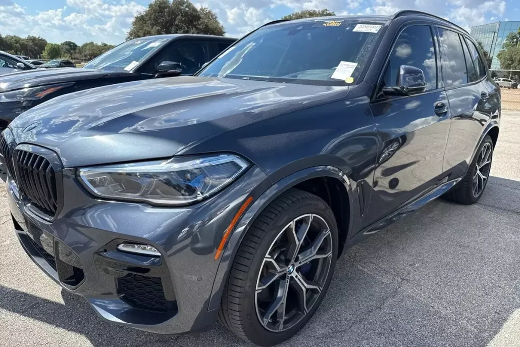 2021 Bmw X5 M50i photo 1