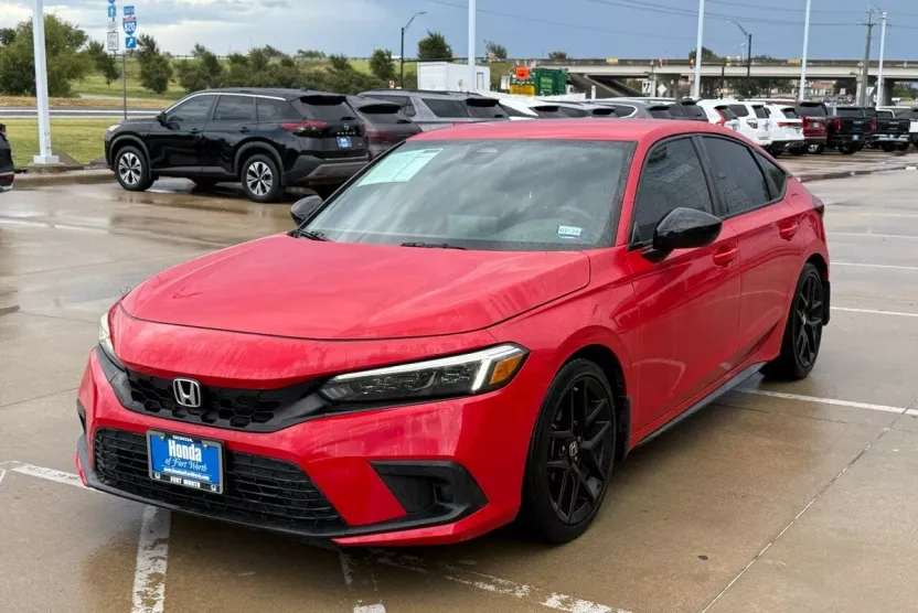 2022 Honda Civic Sport Hatchback photo 1