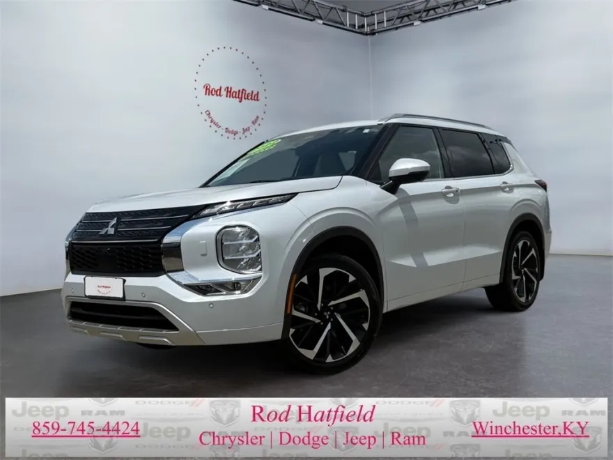 2022 Mitsubishi Outlander SEL 2.5 S-AWC photo 1