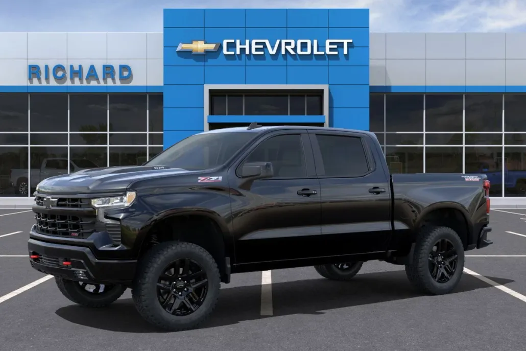 2025 Chevrolet Silverado 1500 LT photo 1